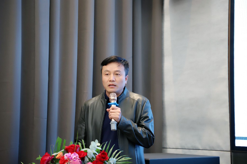 逆勢破局，再創(chuàng)新高｜東莞建工集團(tuán)2024年度總結(jié)暨2025年度戰(zhàn)略規(guī)劃會議成功召開(圖6)